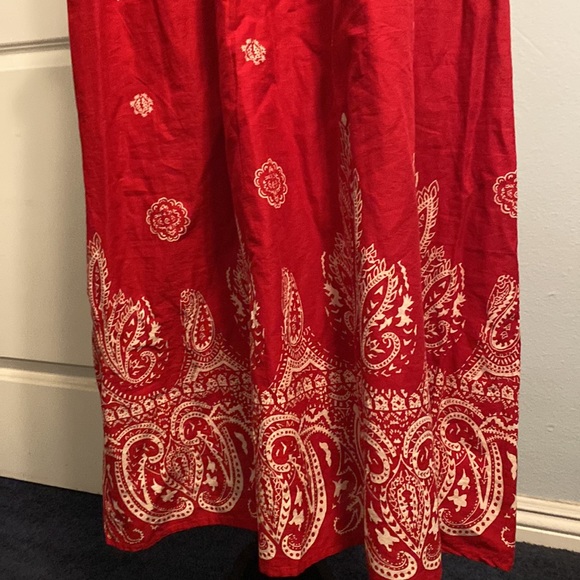 Red ivory paisley print midi dress - Picture 3 of 8